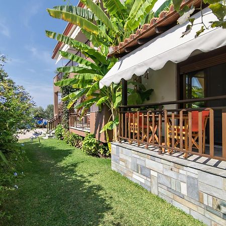 Tsamakdas House Торони Номер фото